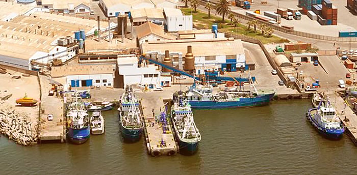 GONDW_WalvisBay_fishFactory_pic_by_EtoshaFishing-web-1
