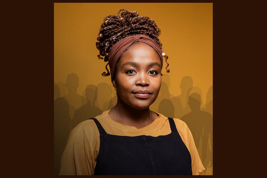 25-10-10 Kitavi Natasha -Nakapandi Momentbühne 25-09 web 960 x 640