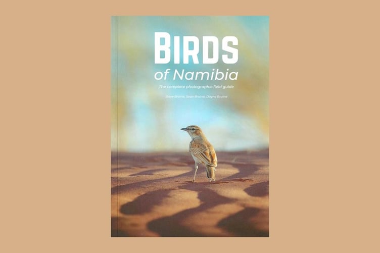 Birds of Namibia Dayne Braine Sean Braine Steve Braine Cover Venture Media