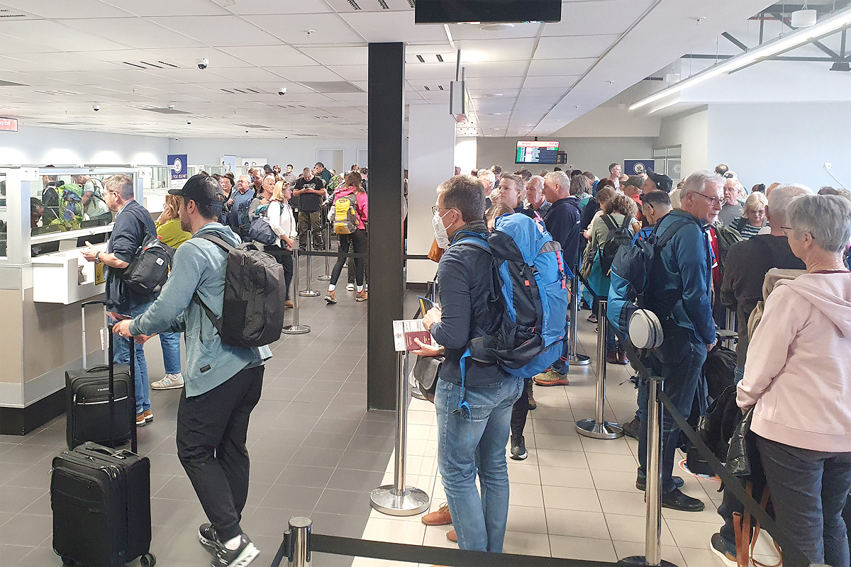 Visa on Arrival Namibia holidaymakers entry Hosea Kutako International Airport introduction no problems